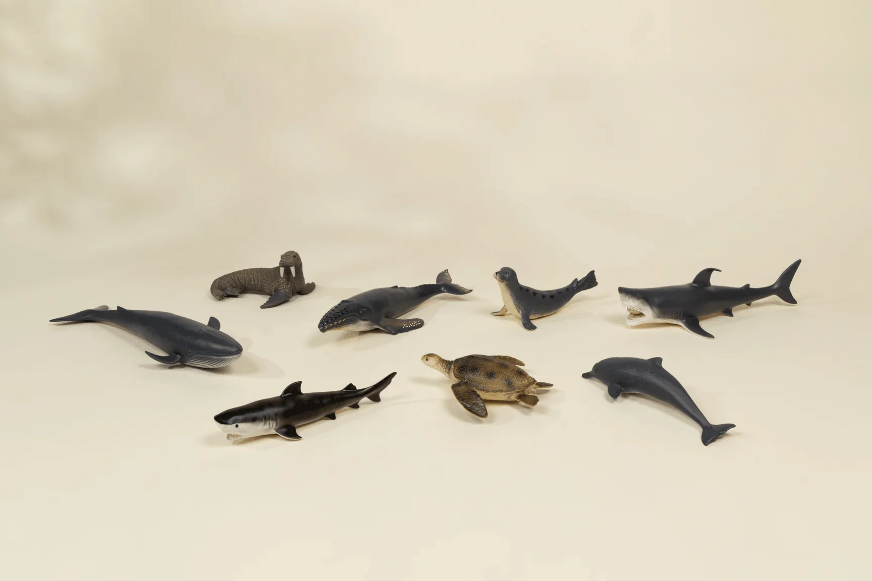 Large Sea Life Animal Play Figurine – Dolphin - Image 3