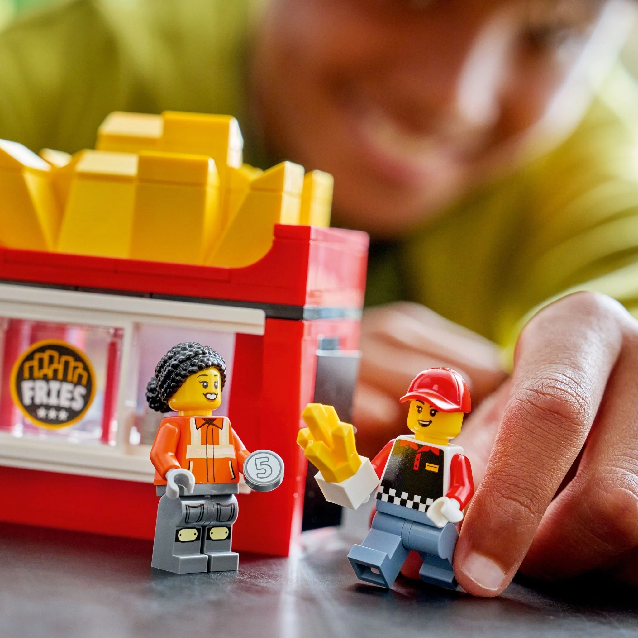 LEGO Fries Food Truck 60488 - Image 5
