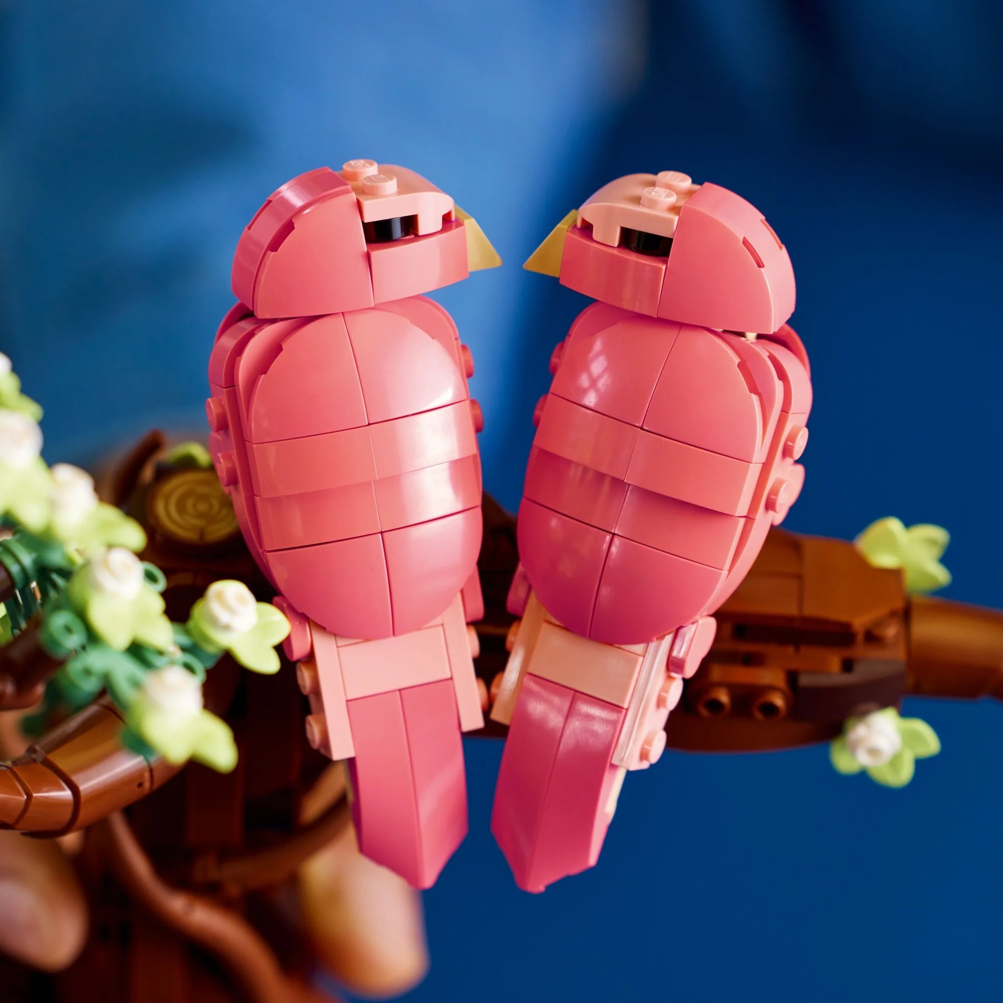 LEGO Love Birds 21365 - Image 5